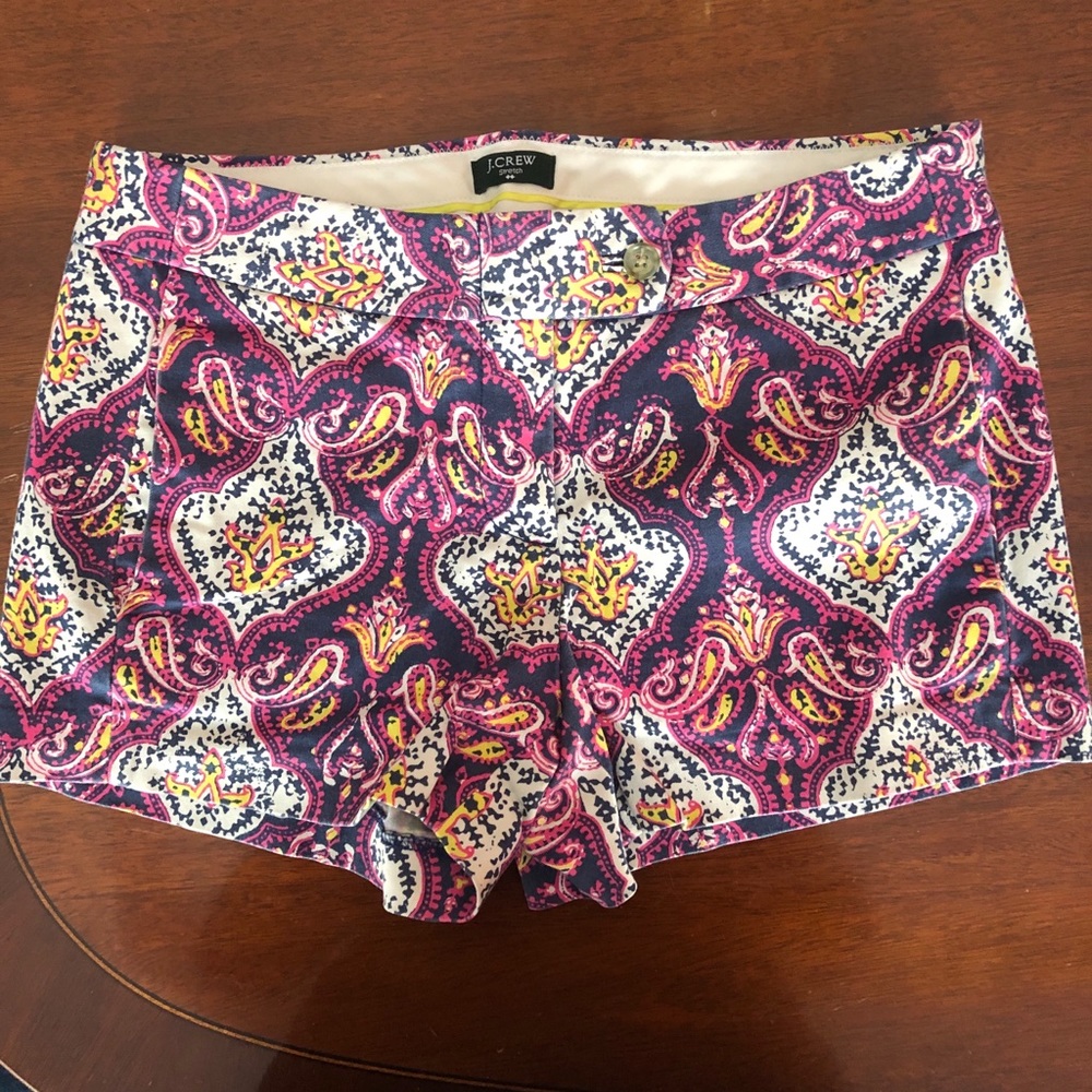 J Crew city fit shorts. Stretch size 2